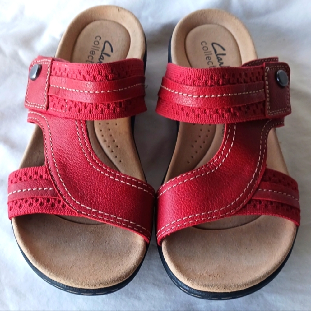 Clarks Red Slip On Sandals Sz 6M